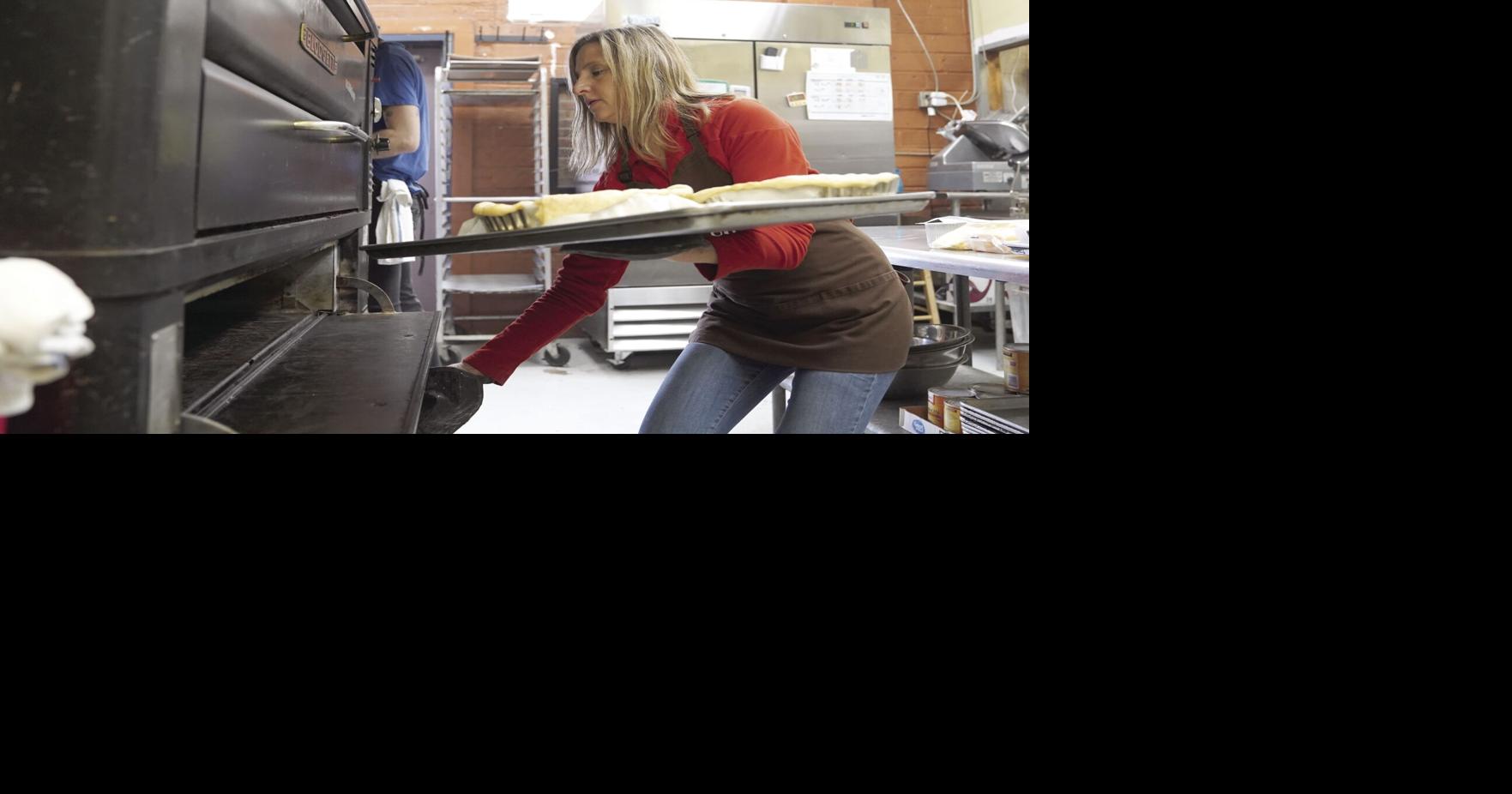 Cooks take over Java Moon coffee shop | Local News | thesheridanpress.com