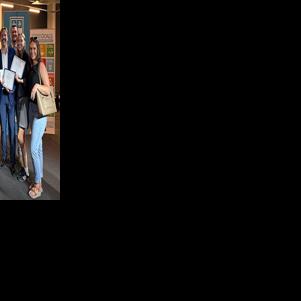 UW earns runner-up honors in international business competition