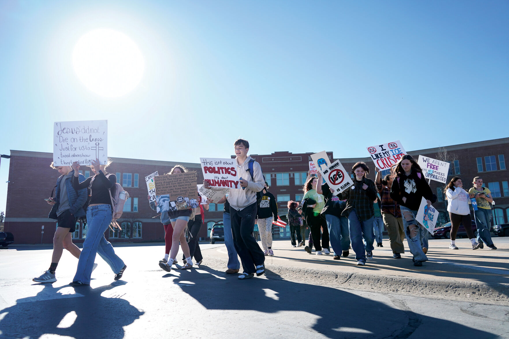 SJHS students participate in ICE protest | Photo Galleries ...