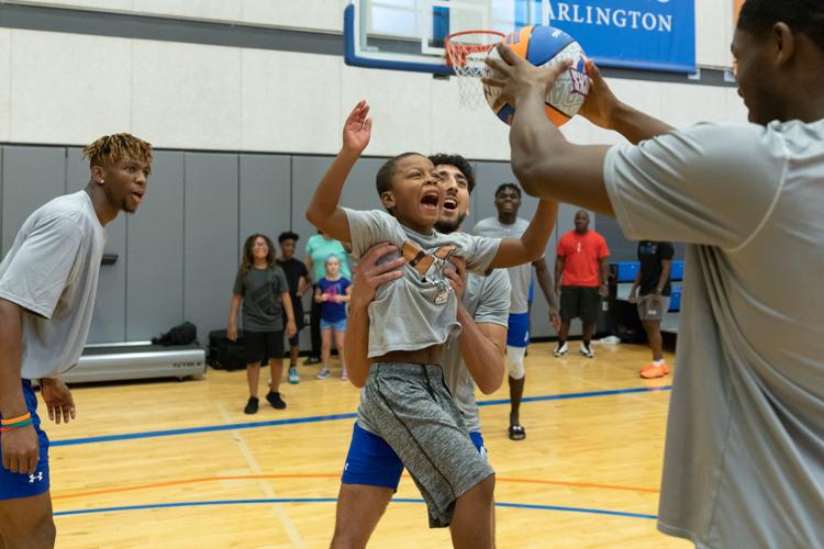 Photos UTA men's and women's basketball teams host Hoops for Troops