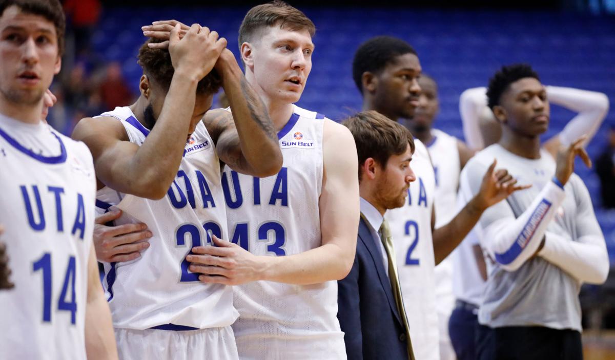 Photos: Mavericks crumble to Coastal Carolina Chanticleers in season-ending loss