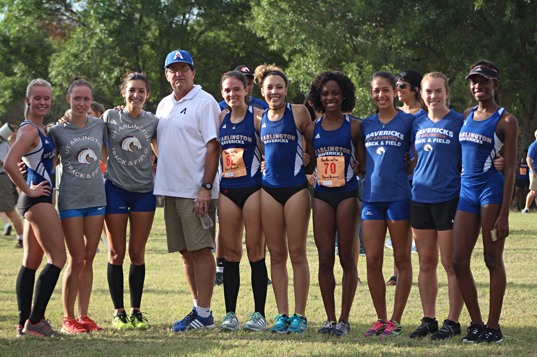 Men’s Cross-country Wins, Women Finish Second At Home Meet | Multimedia ...