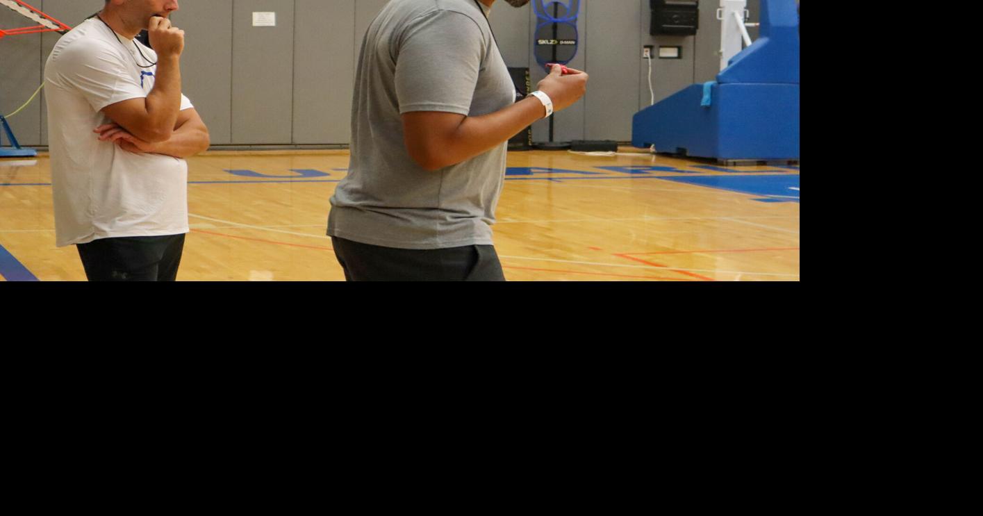New basketball coach builds competitive culture | Sports | theshorthorn.com