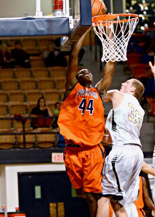 Basketball Recruit Anthony Walker Theshorthorn Com