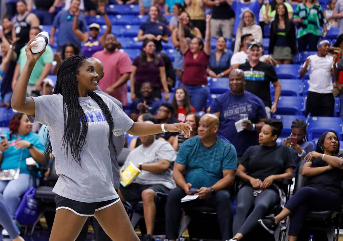 Photos: Dallas Wings soar above New York Liberty, extend winning streak