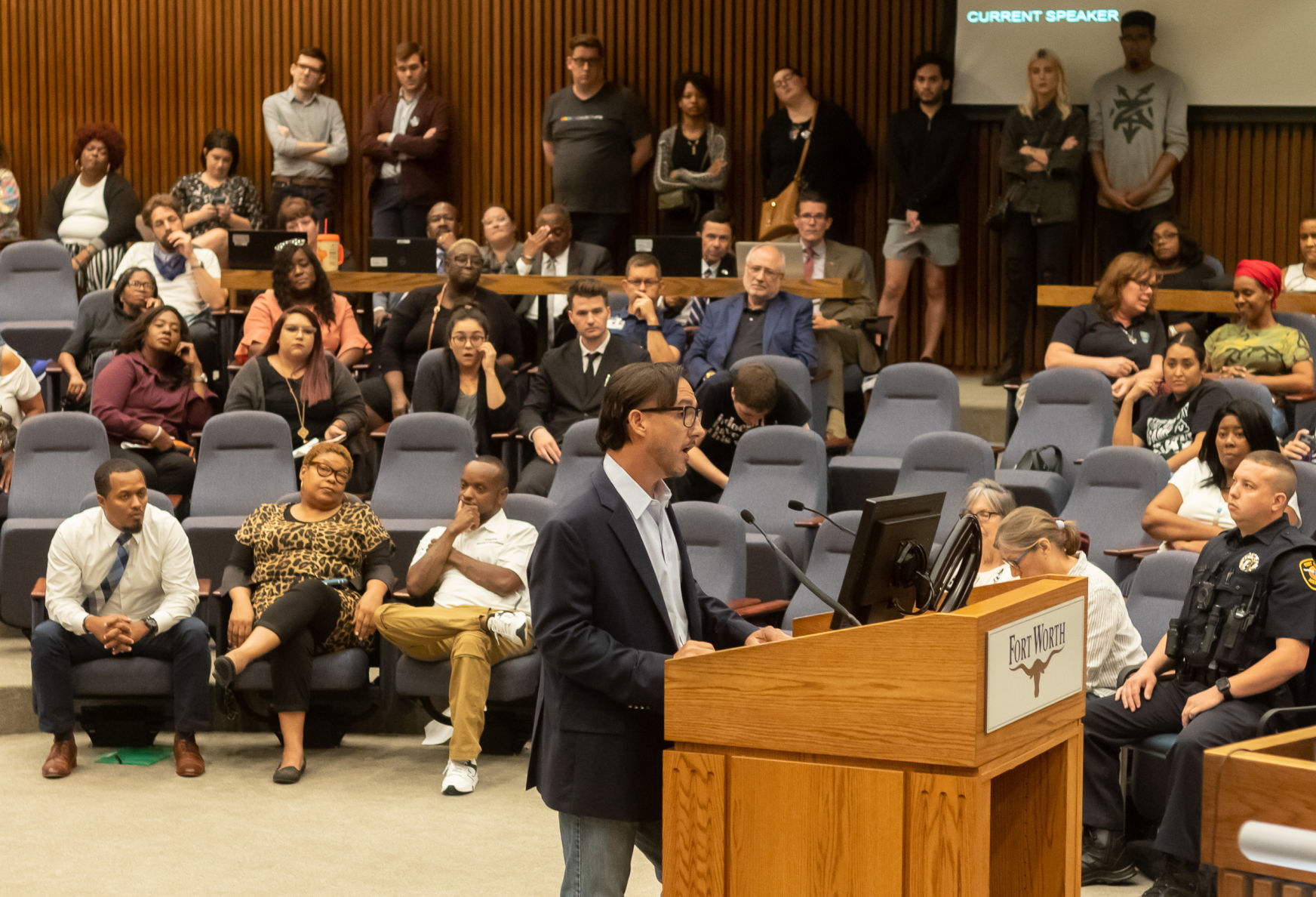 Fort Worth residents react to Atatiana Jefferson's death during city council meeting