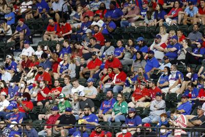 Texas Rangers welcome full fan capacity at home opener