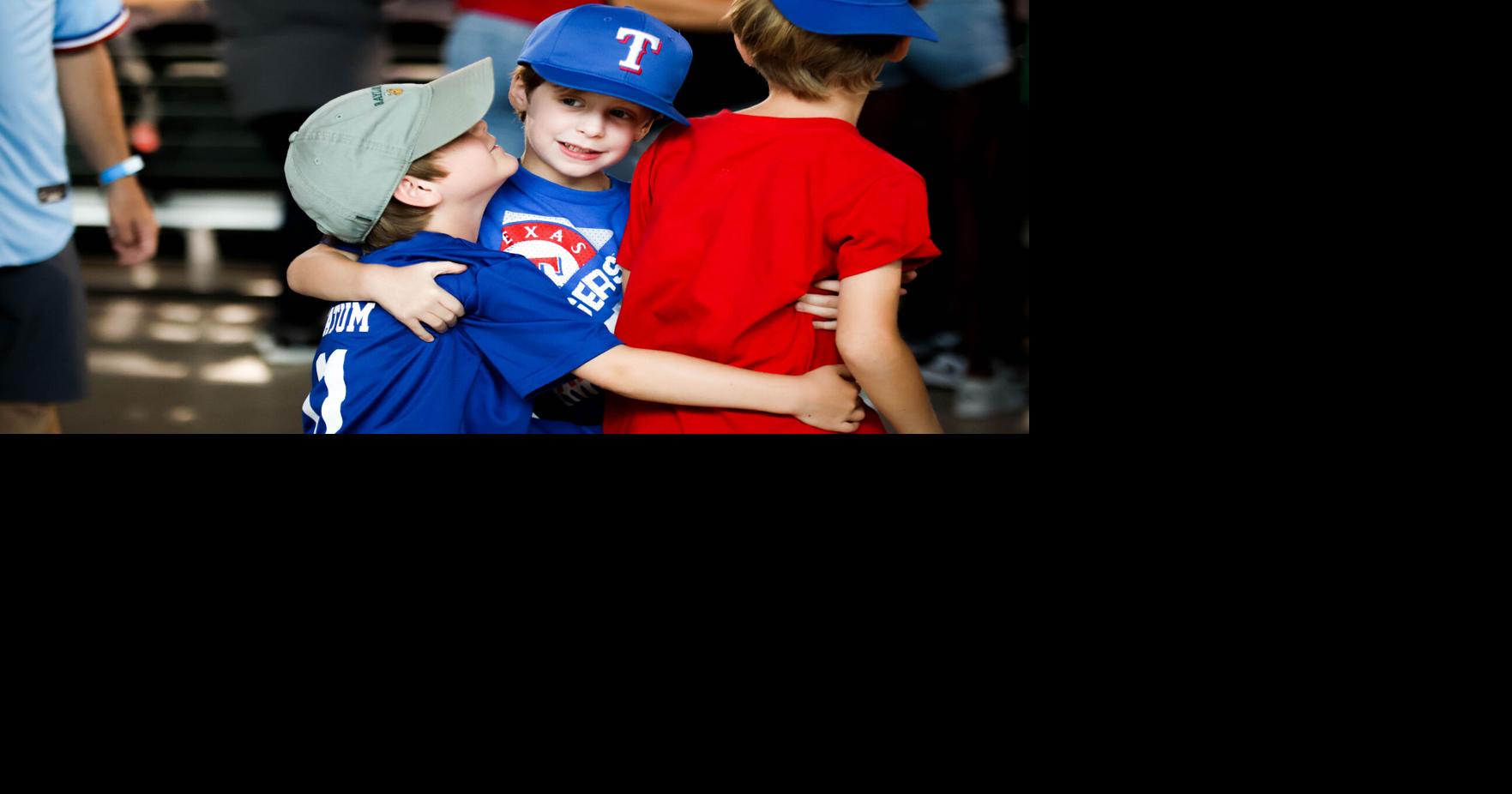 Photo gallery: Texas at UM baseball