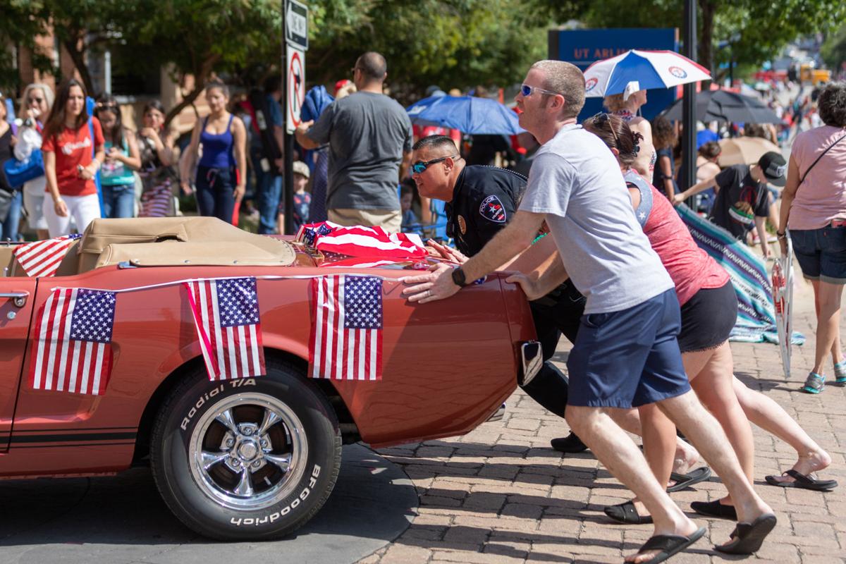 Arlington Fourth of July Parade brings spectacles and spectators to UTA