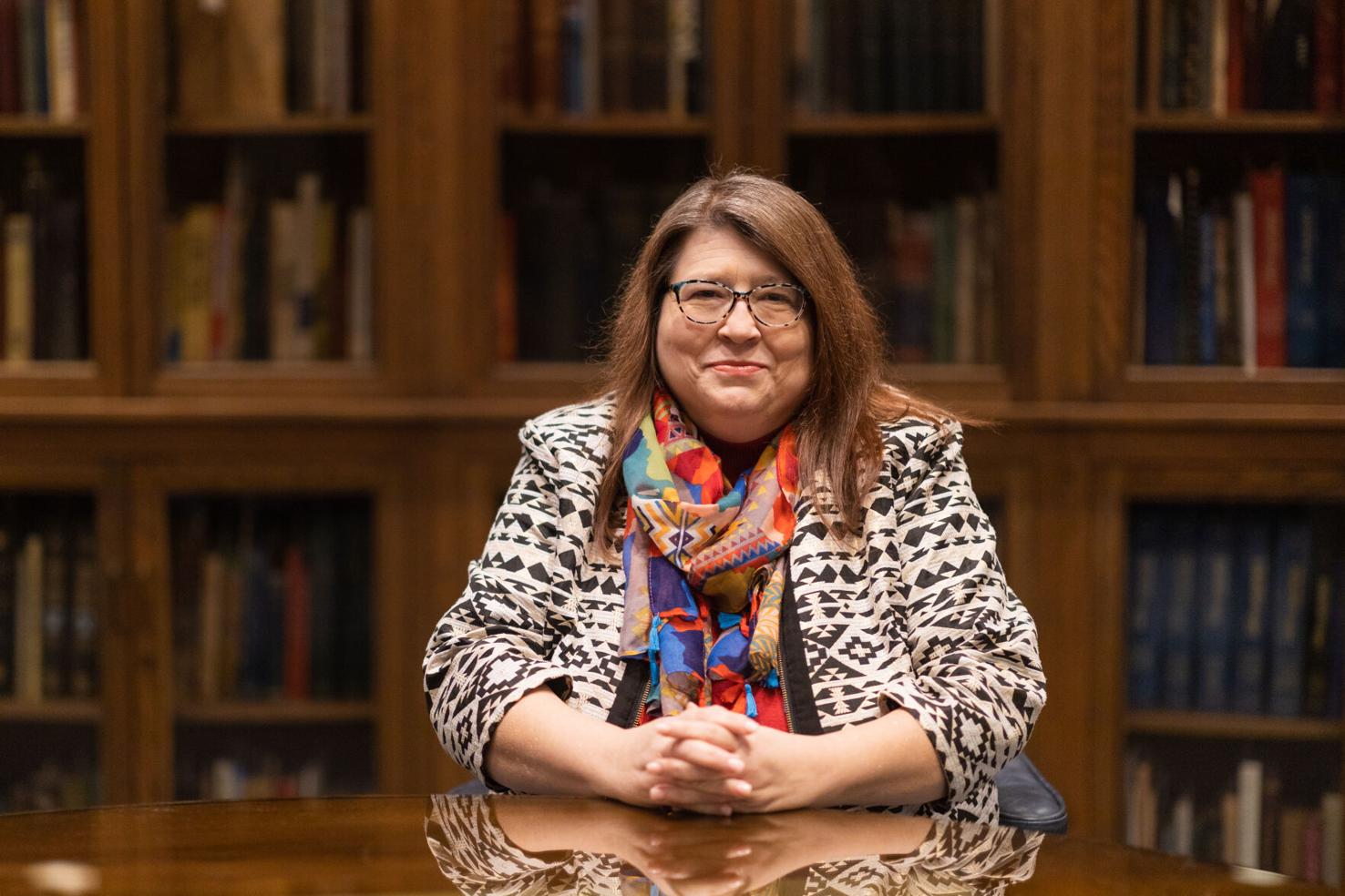 dean-of-libraries-to-leave-after-a-decade-at-uta-news-theshorthorn