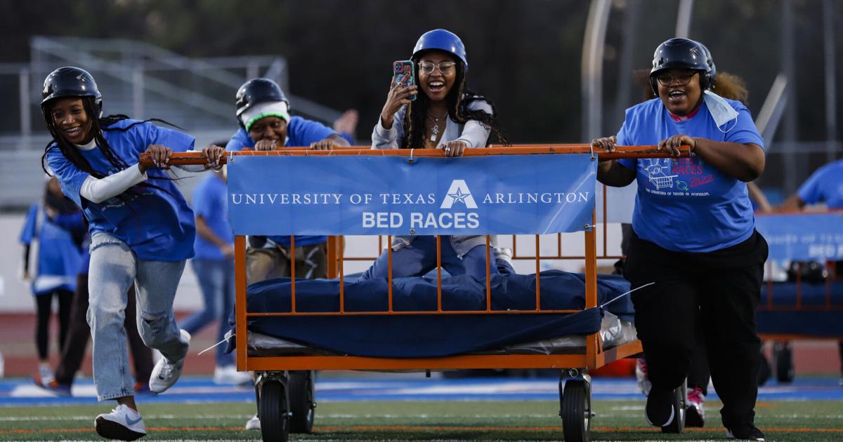Bed Racing Bed Races returns after three years | News | theshorthorn.com