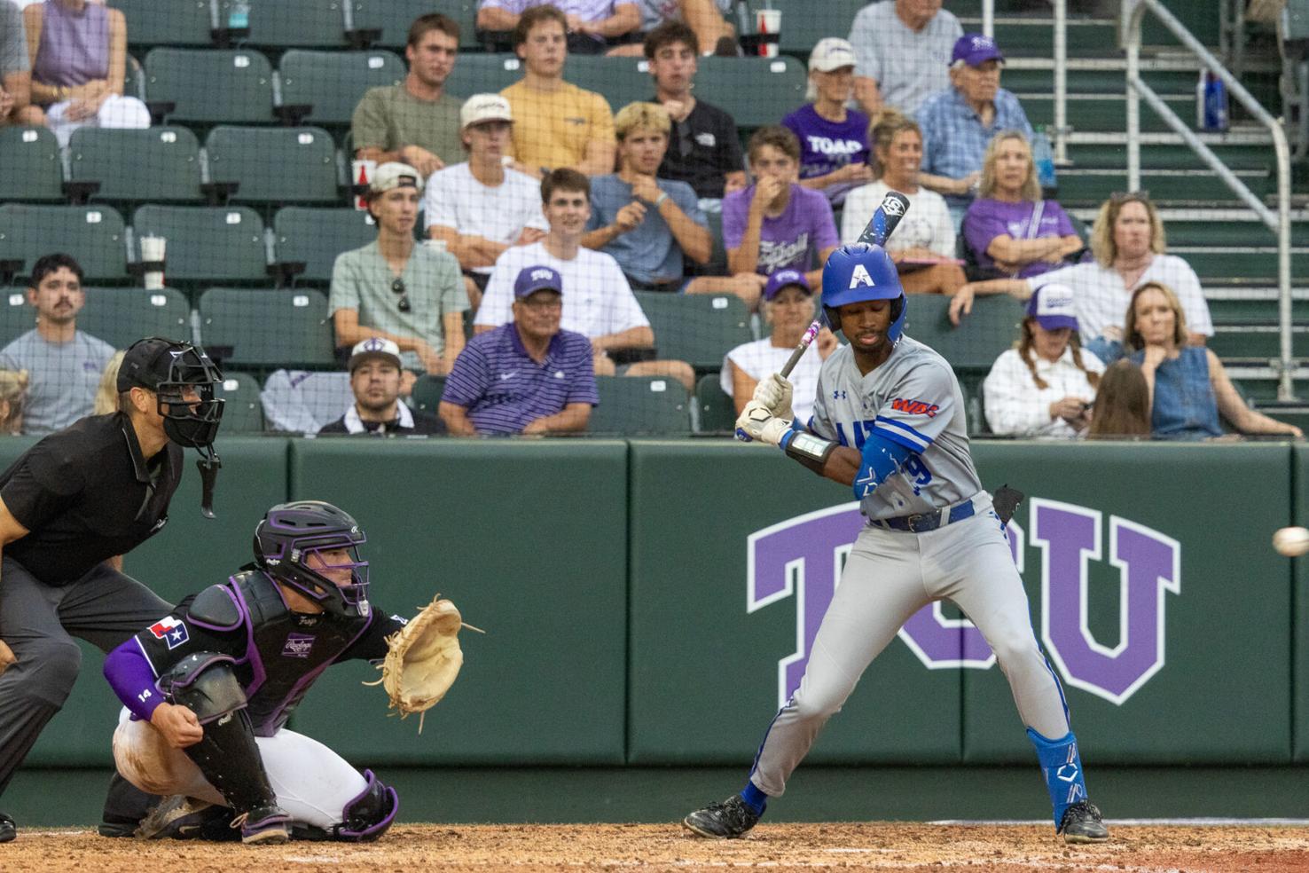 UT Arlington baseball heads into 2026 season with new roster, tough