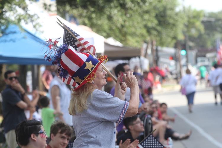 Arlington holds 50th annual Fourth of July Parade Featured