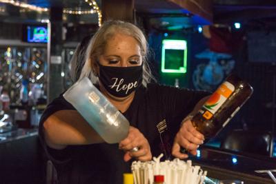 Arlington Bar Protests Shutdown Orders Opens Amid Covid 19 Life Entertainment Theshorthorn Com Arlington Bar Protests Shutdown Orders Opens Amid Covid 19 Life Entertainment Theshorthorn Com