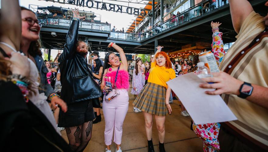 Photos TayGate Party shows off Swiftie culture Multimedia