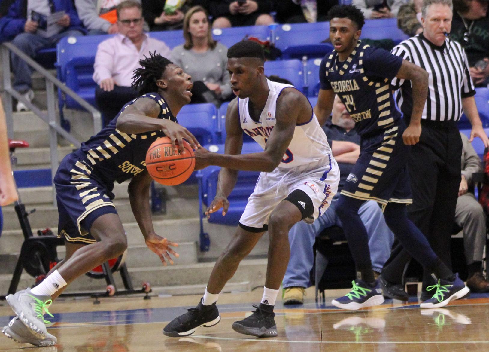 Uta Men S Basketball Wins Rematch Against Georgia Southern
