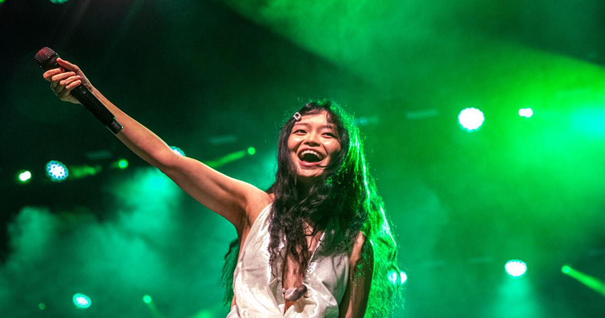 Spring Graden Rd Rnb Concert Photos: SpringFest concert brings R&B, pop and more to Texas Hall ...