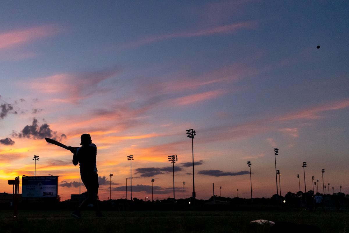 Photos: Cricket creates laid back Sunday evening atmosphere for Arlington community
