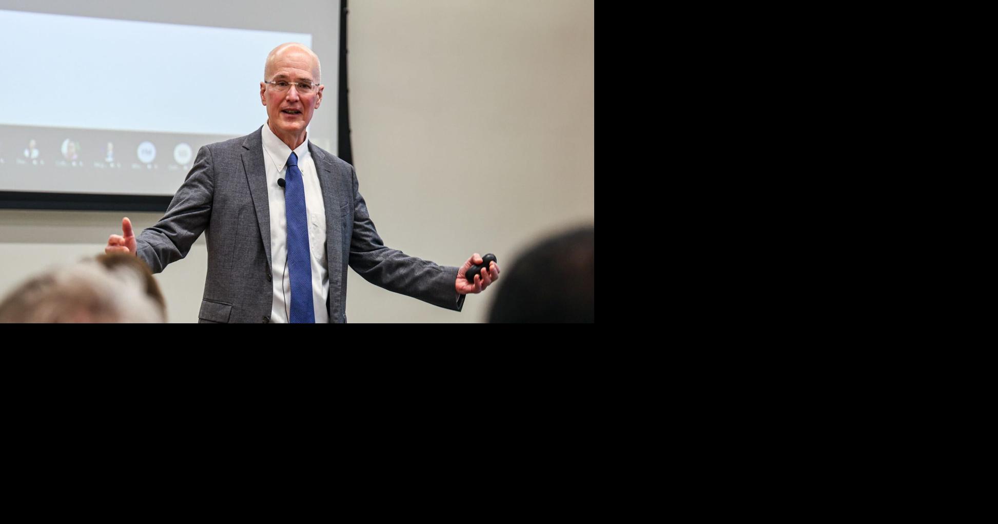 Final College of Business dean candidate highlights career readiness, AI fluency