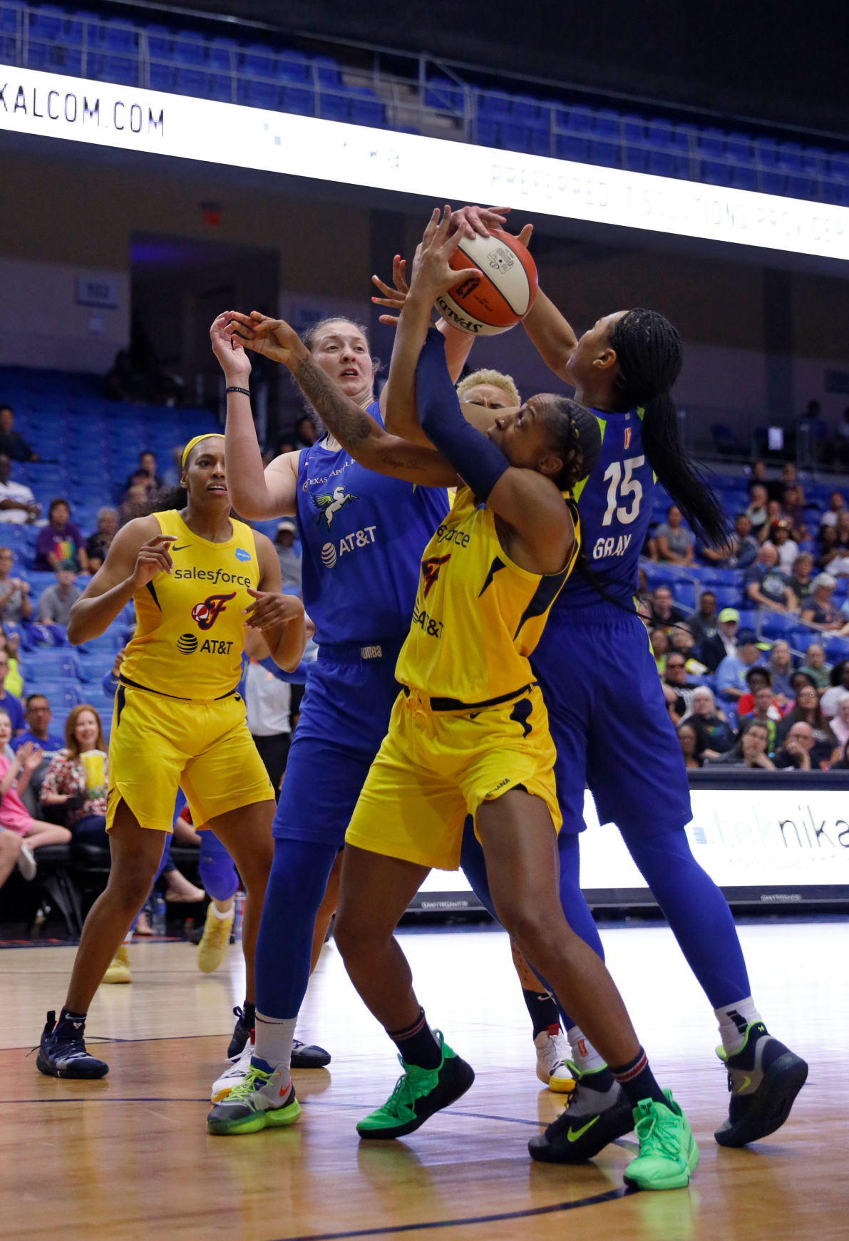 Photos Dallas Wings fall to Indiana Fever Gallery