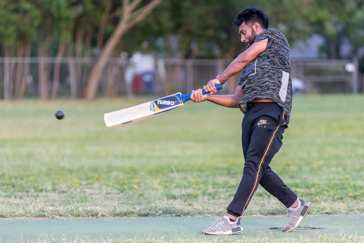 Photos: Cricket creates laid back Sunday evening atmosphere for Arlington community