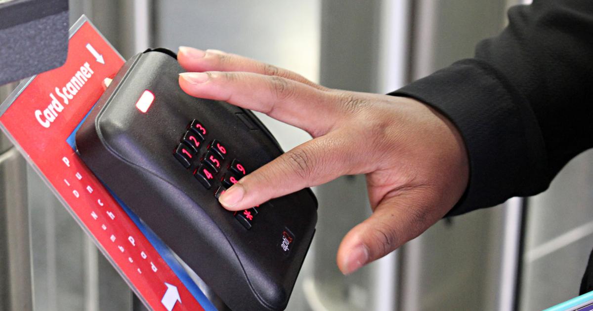 Library Card Reader Machine Central Library updates card system | News | theshorthorn.com