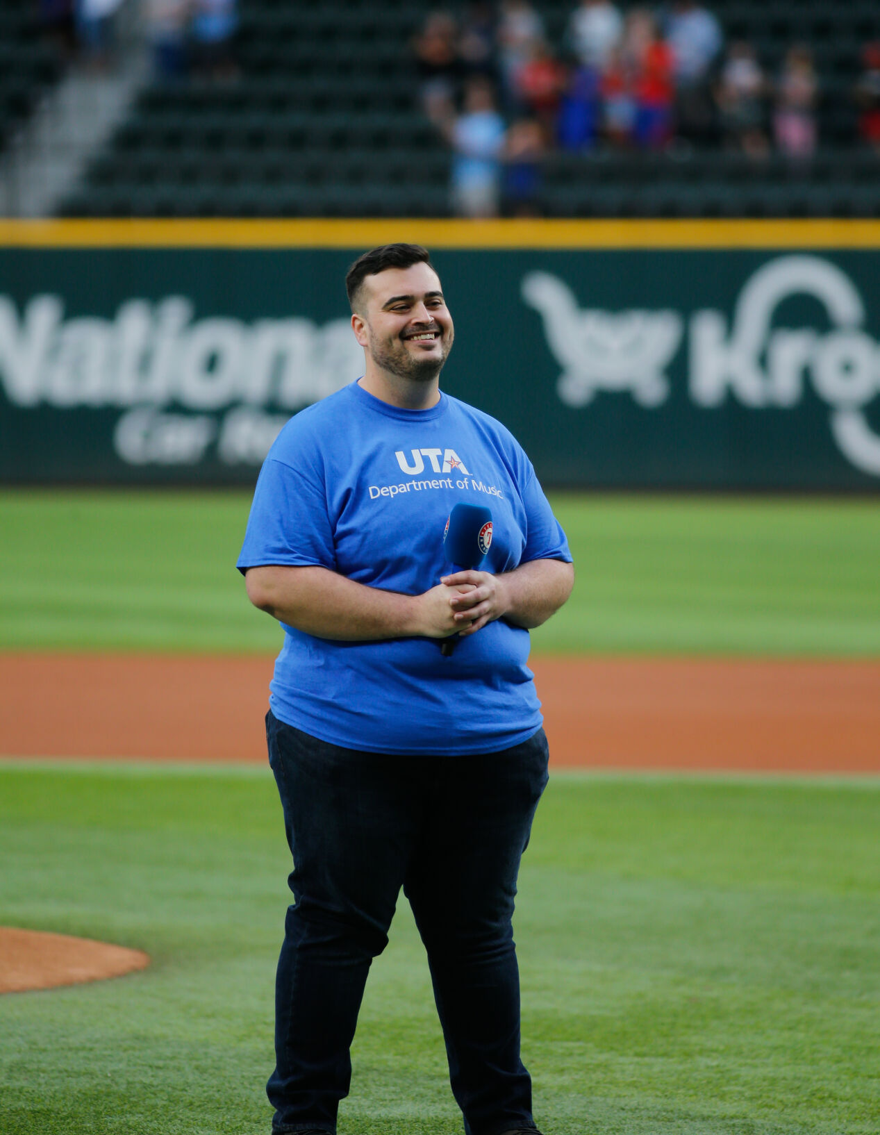 Texas Rangers fall to Oakland 8-7 on UTA Night