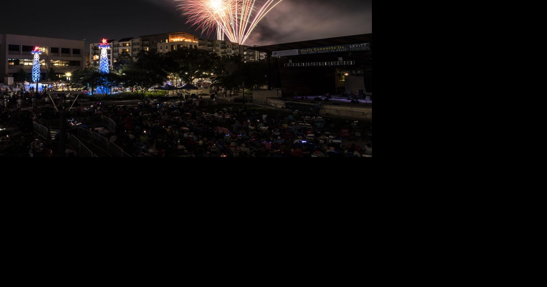 Photos Fireworks light up Arlington's sky to celebrate Fourth of July