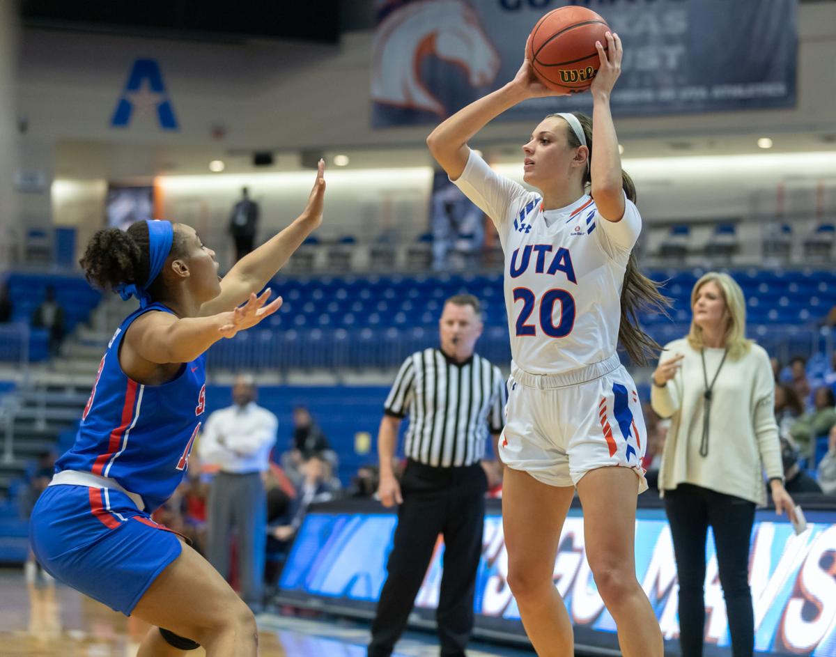 Photos: Lady Mavericks outpace Southern Methodist University Mustangs