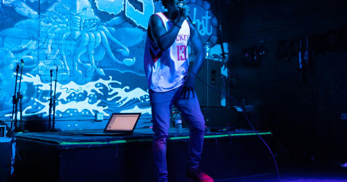 Photos: Alumnus, rapper