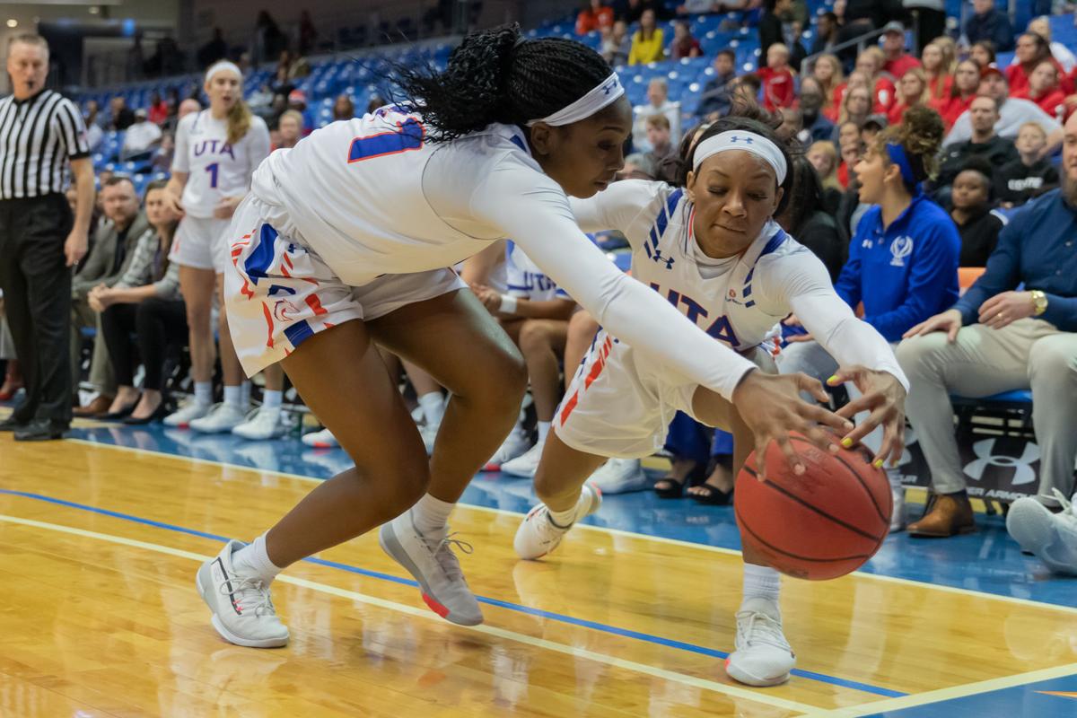 Photos: Lady Mavericks outpace Southern Methodist University Mustangs