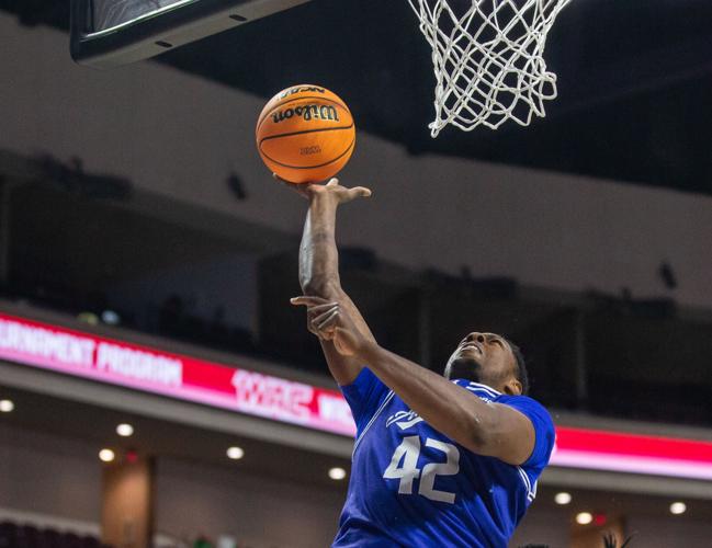 UT Arlington men’s basketball falls to Utah Valley University in ...