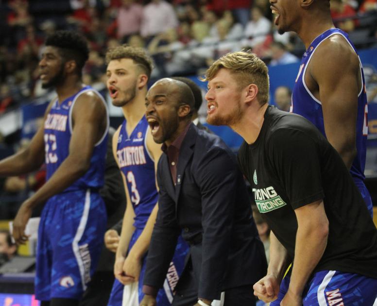Uta Men S Basketball Defeats University Of Louisiana At Lafayette