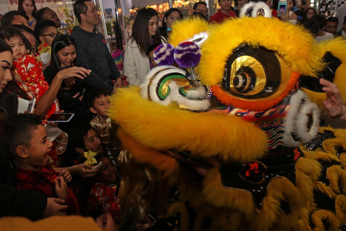 2019 Asia Times Square Lunar New Year Festival features dance troupes