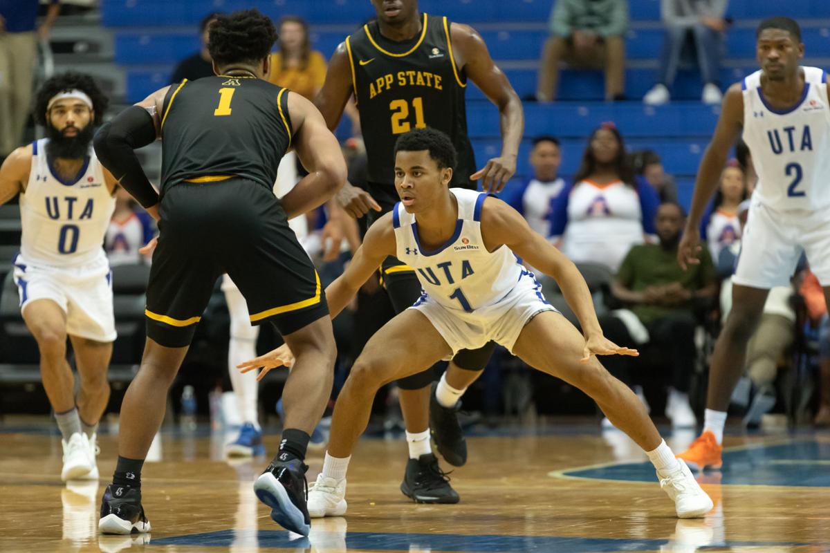 Photos: Mavericks bounce back with win against Appalachian State University