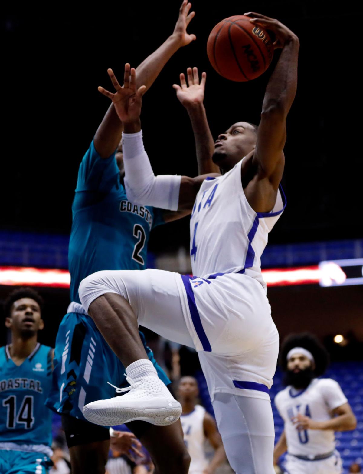 Photos: Mavericks crumble to Coastal Carolina Chanticleers in season-ending loss