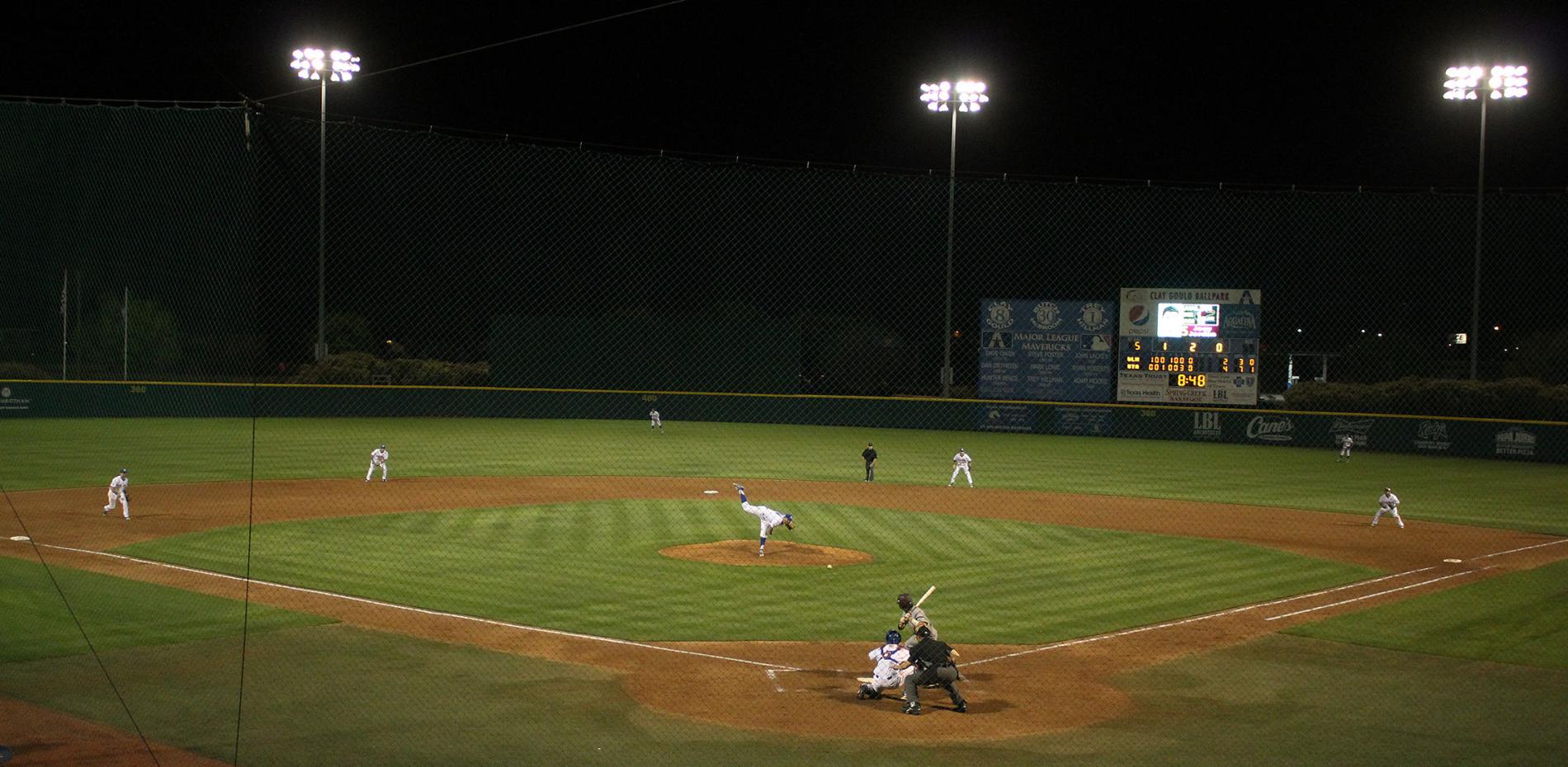 UTA Baseball wins first game in series against University of Louisiana at Monroe