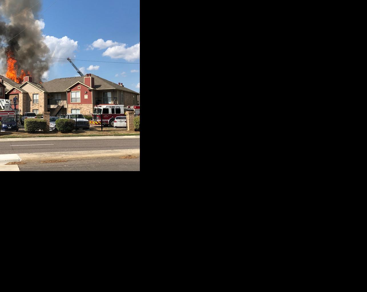 Four Alarm Fire Ignites Springfield Crossing Apartments News Theshorthorn Com
