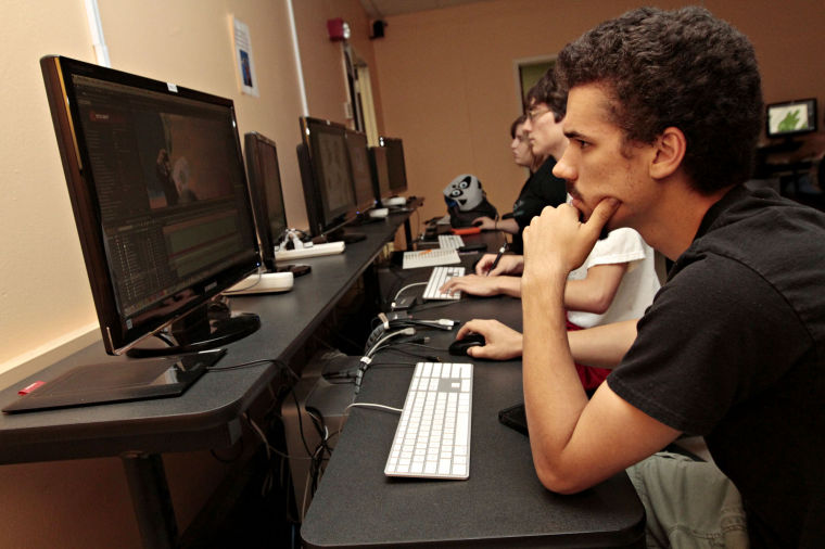 Studio allows for professional special effects training Life