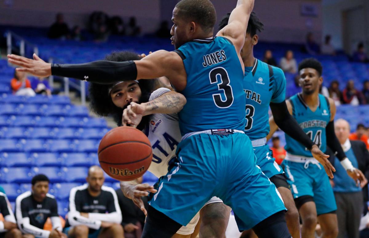 Photos: Mavericks crumble to Coastal Carolina Chanticleers in season-ending loss