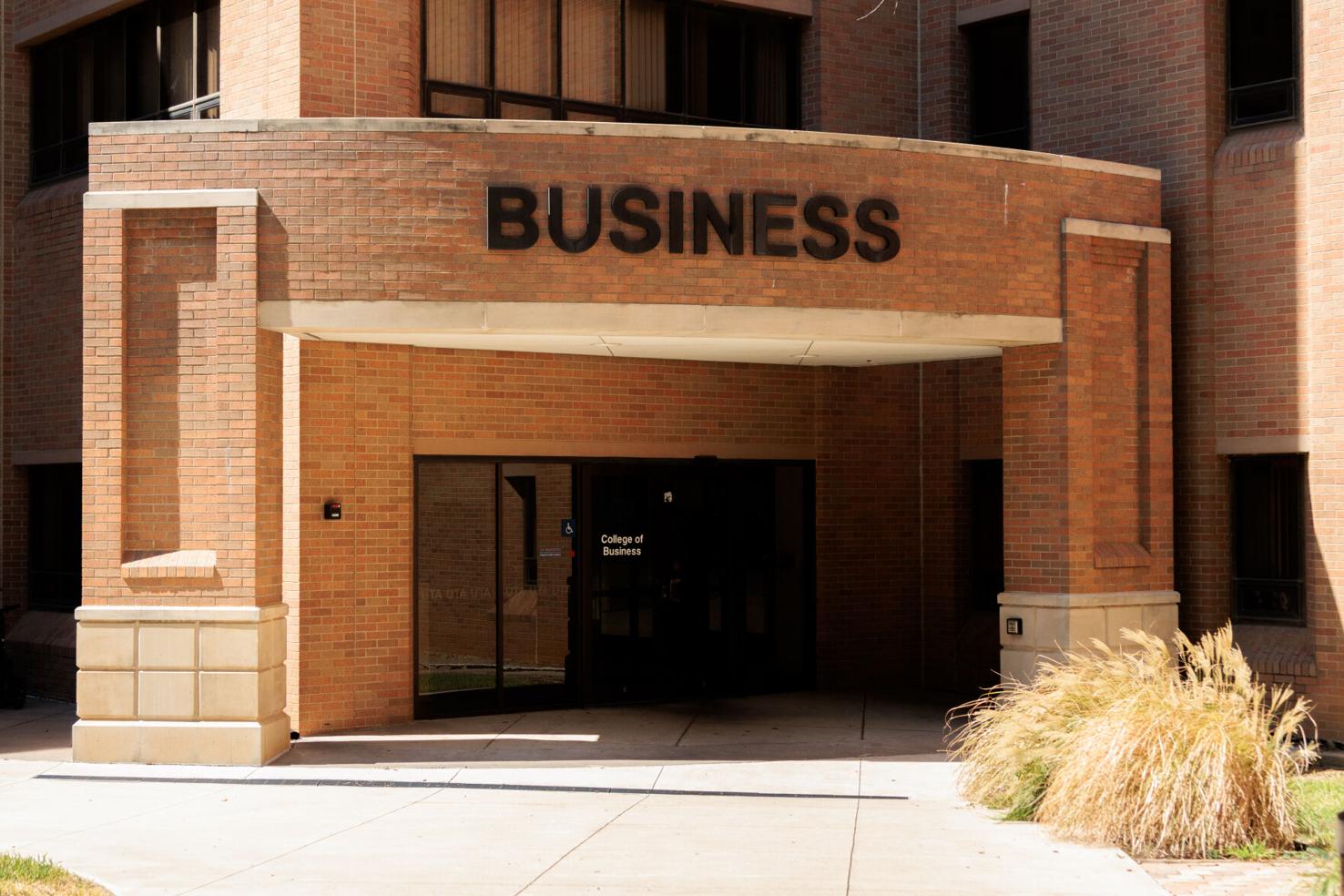 UTA replaces business analytics degree with AI for business | News ...
