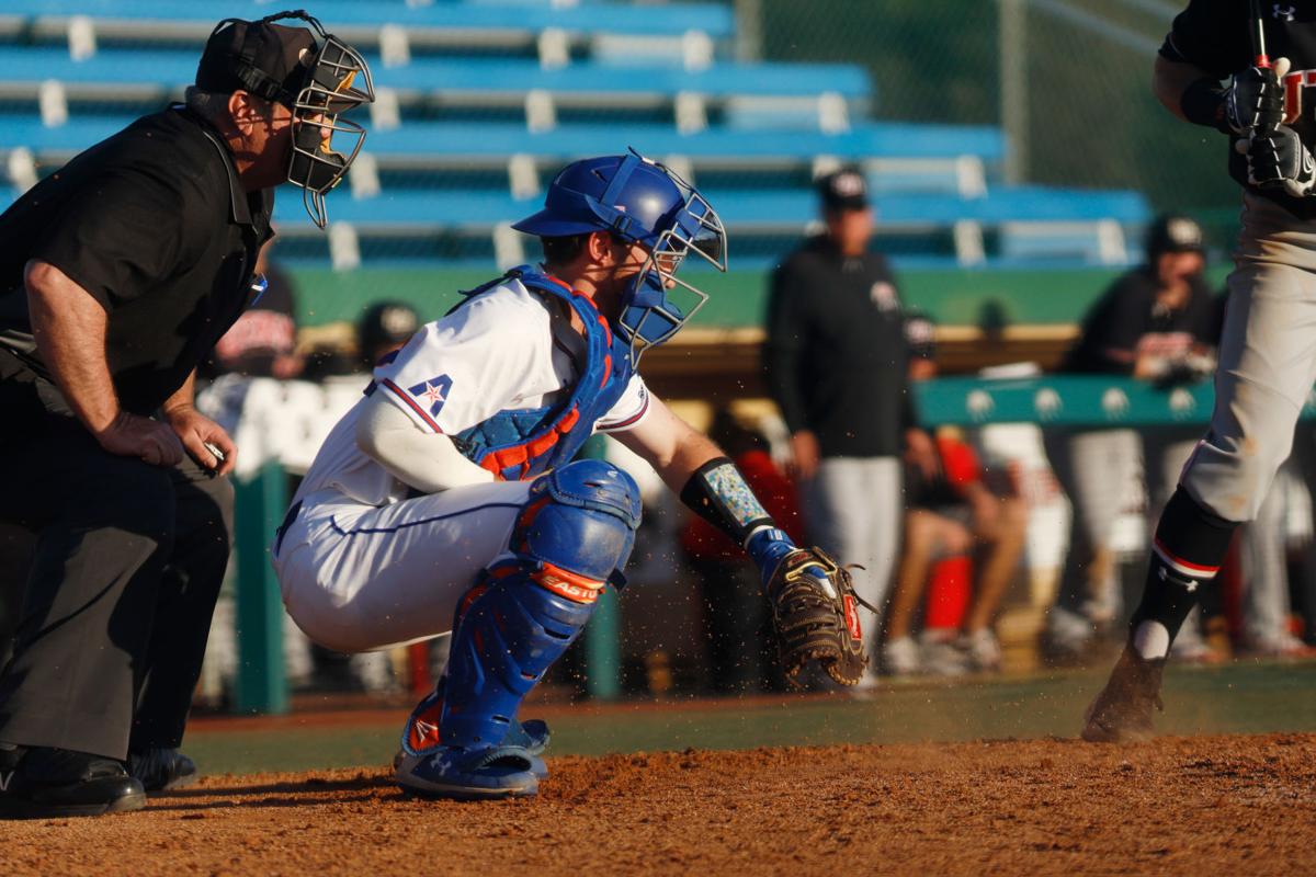 Photos: UTA baseball attains 6-0 victory in series opener against the University of Utah