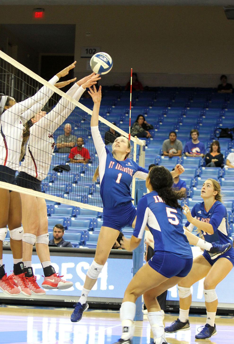 Volleyball team drops five-set match to Georgia State | Sports ...