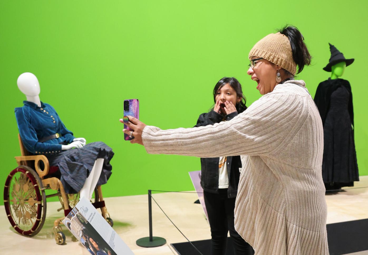 Arlington Museum of Art raises the curtain on Wicked costume exhibition |  News | theshorthorn.com