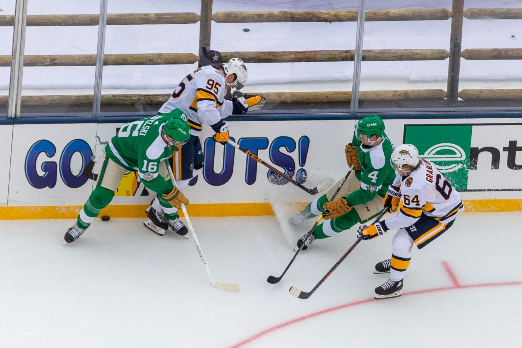 Photos Dallas Stars defeat Nashville Predators 42 in Winter Classic