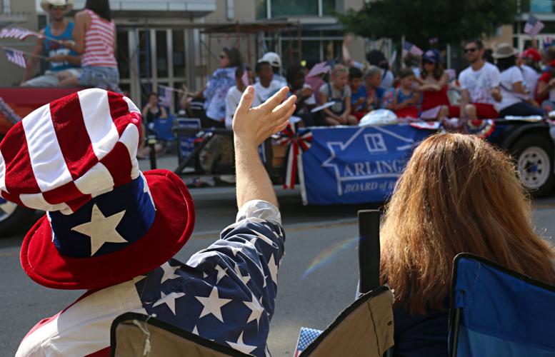 Arlington holds 50th annual Fourth of July Parade Featured