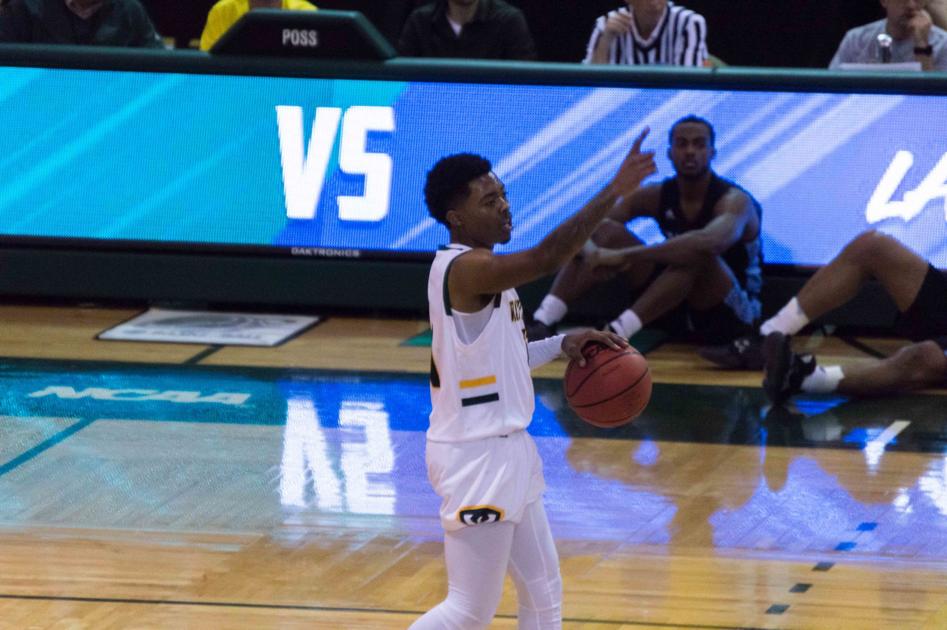 Men S Basketball Blown Out By Ferris State Women S Basketball