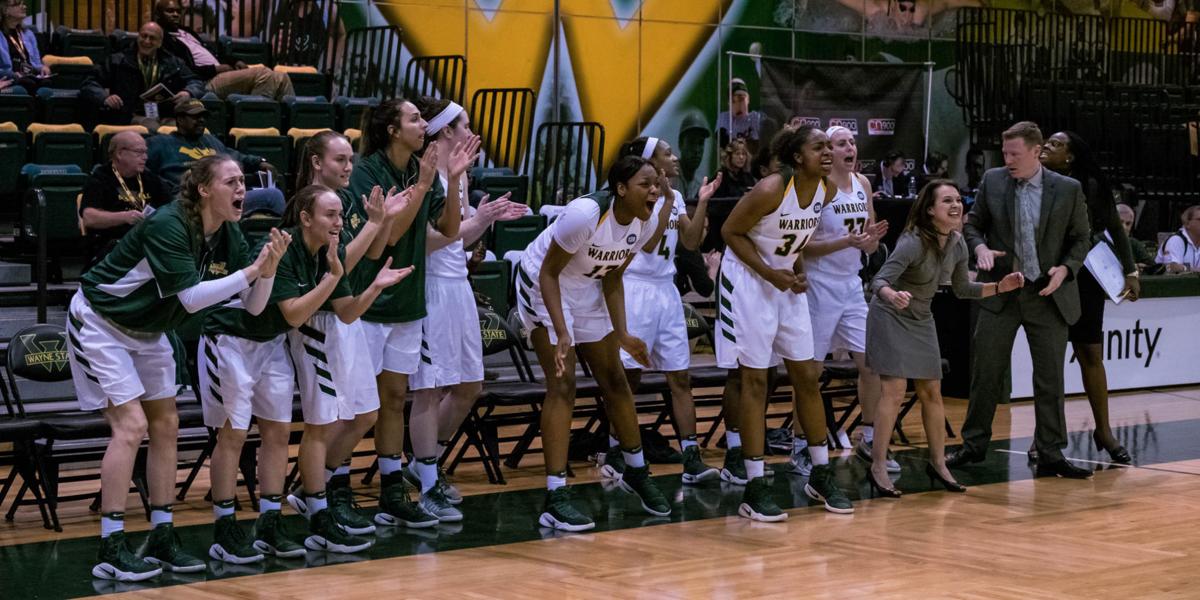 Women S Basketball Falls Late To Michigan Tech Sports