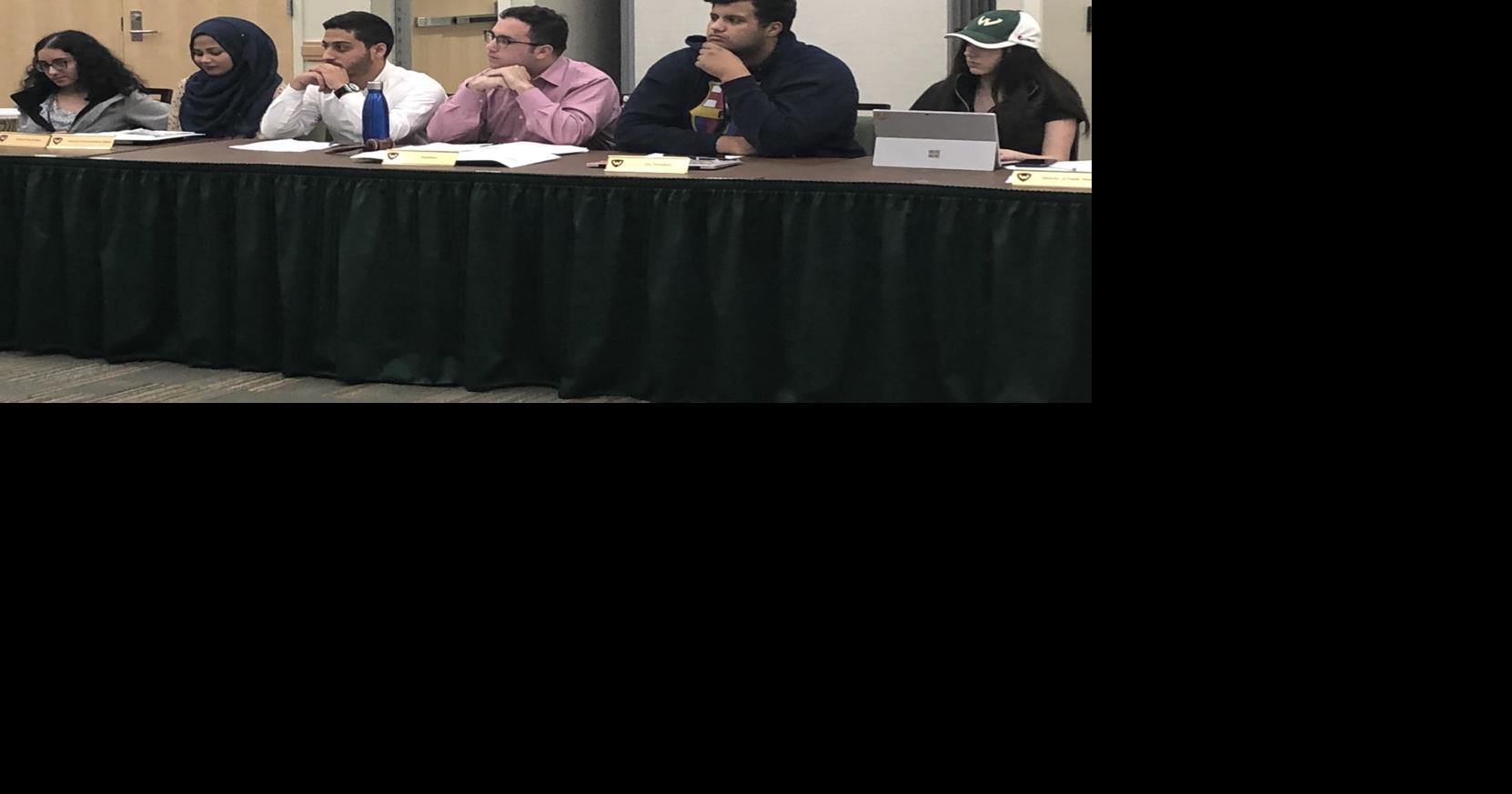 Senate creates printing stipend, calls for more access to course