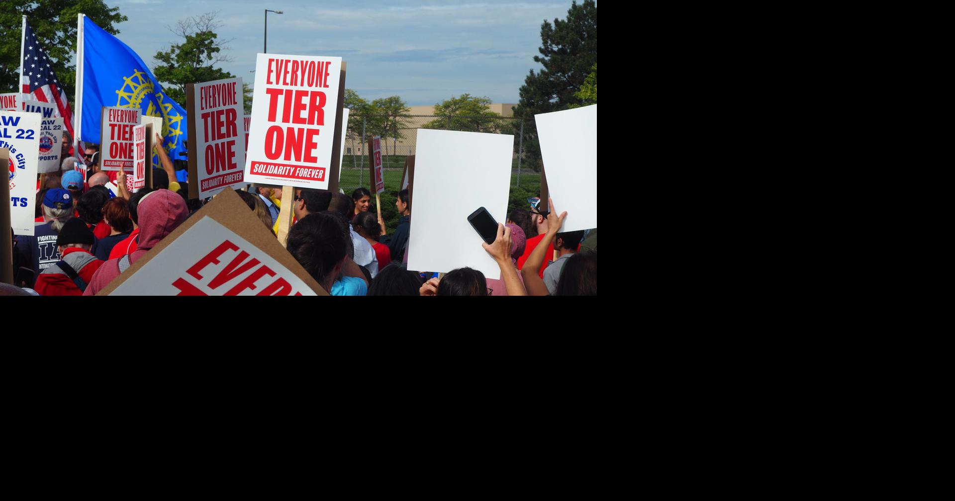 WSU’s Young Democratic Socialists rally to support UAW strike ...